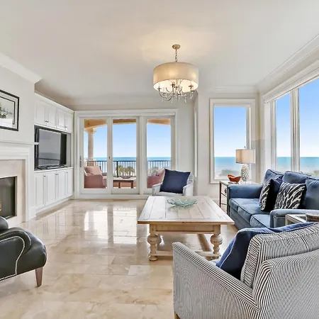 1746 Dunes Club